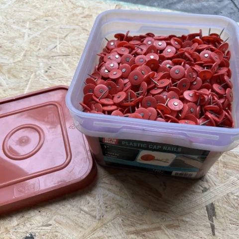 Plastic Cap Roofing Nails (1 in.x 12 g) - 3000 per box | A+ Roofing Supply Atlanta